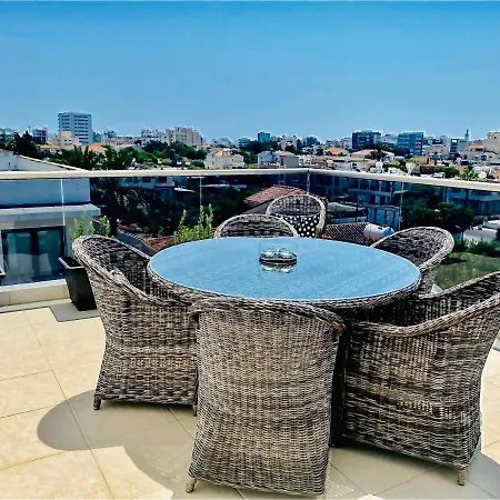 The Penthouse 401 Διαμέρισμα Λάρνακα